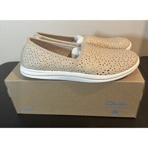 NIB Clarks Breeze Emily in Light Taupe, Women's Size 8.5M